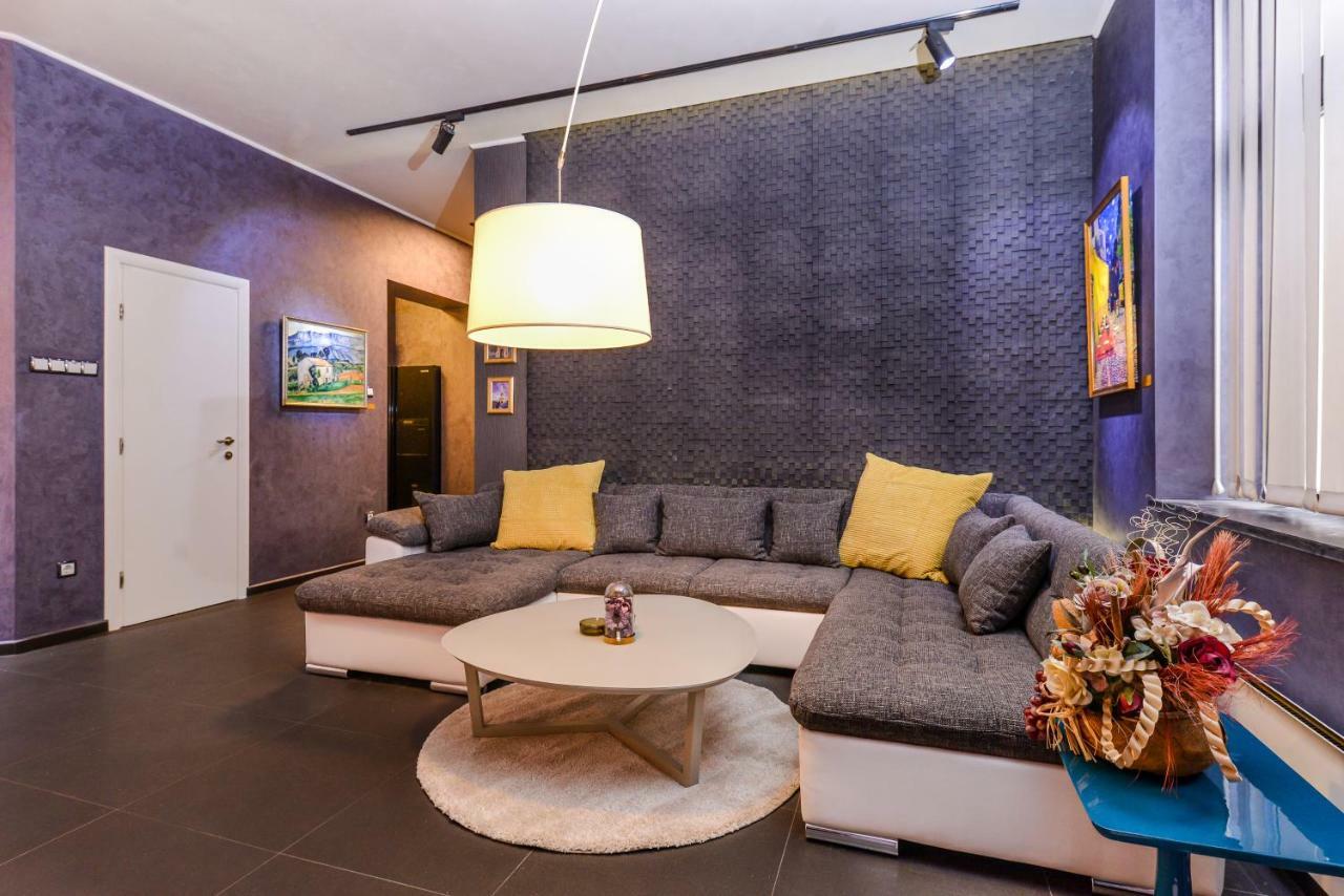 Champs-Élysées Sofia | 2-BDR, 2-BTHR Tsar Simeon Suite Exterior foto